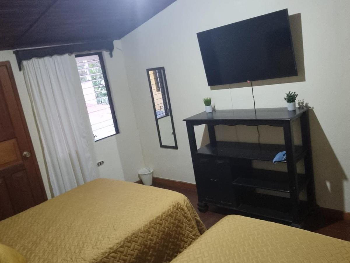 Azura Hotel Boutique Кобан Екстер'єр фото