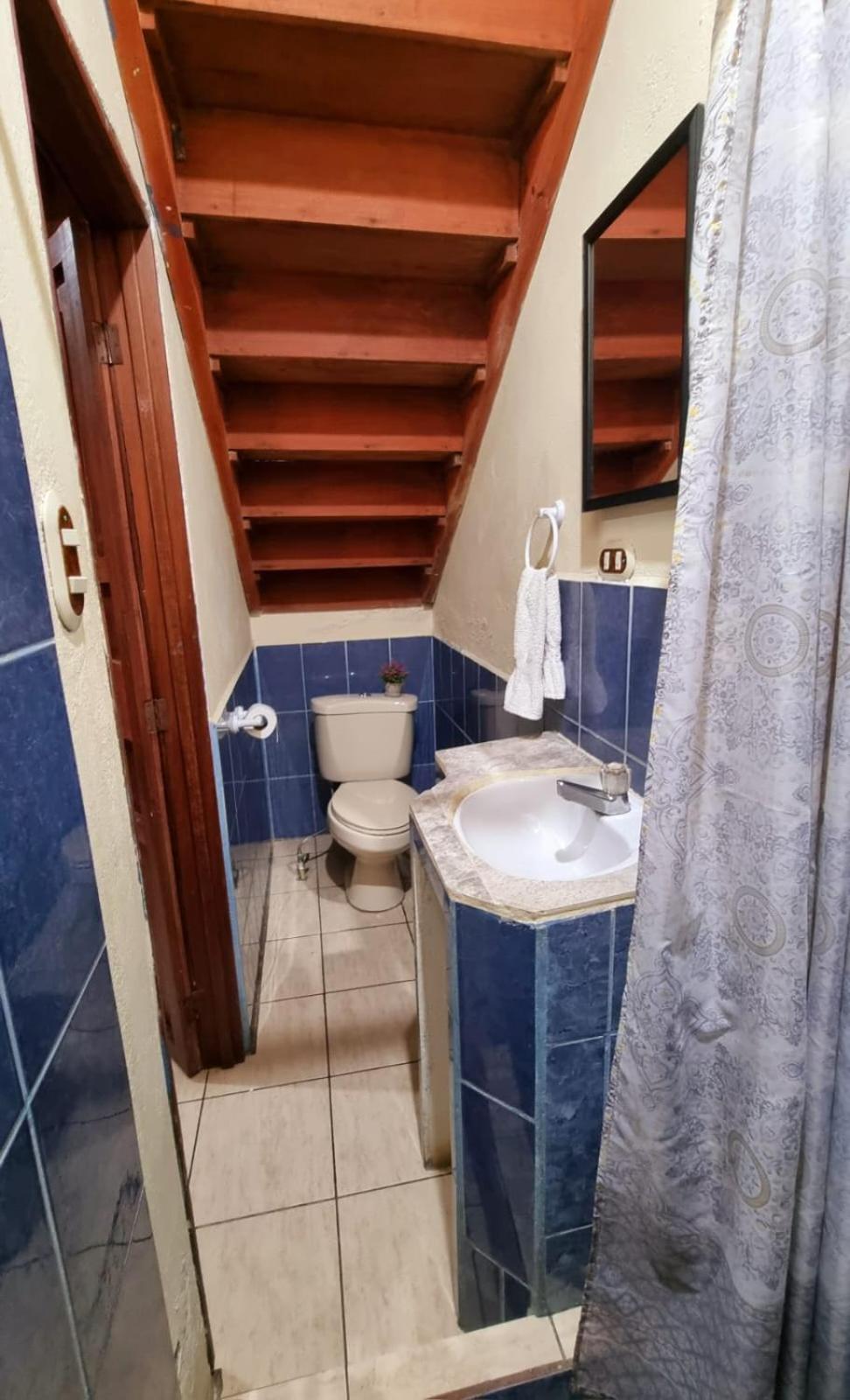 Azura Hotel Boutique Кобан Екстер'єр фото